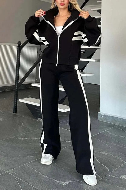 ÉLARA | ENSEMBLE VESTE ZIP & PANTALON LARGE À BANDES CONTRASTÉES