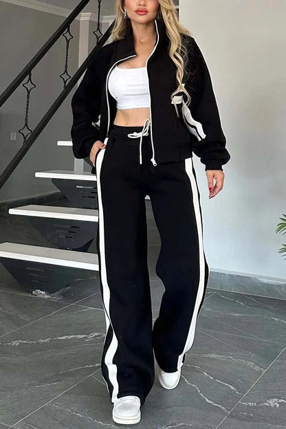 ÉLARA | ENSEMBLE VESTE ZIP & PANTALON LARGE À BANDES CONTRASTÉES