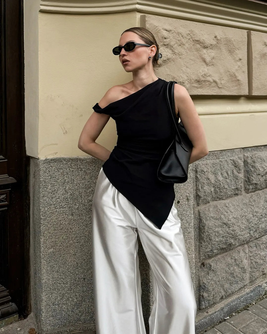 ZARA | TOP ASYMÉTRIQUE DRAPÉ MONOBRETELLE AVEC DÉCOUPE