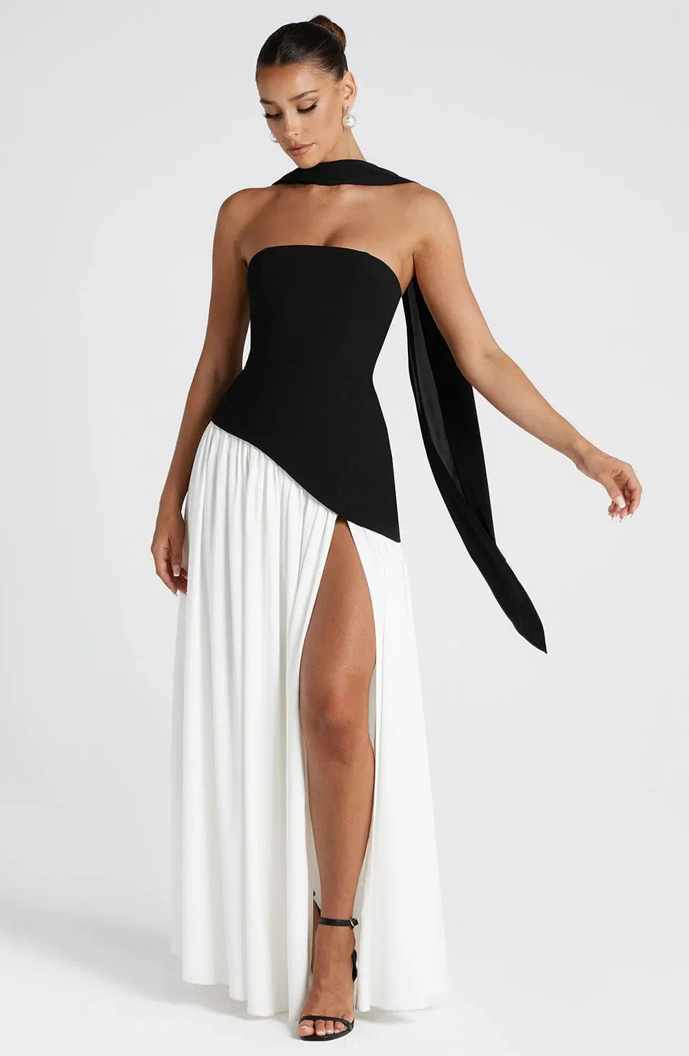 Robe Maxi Maliyah — L'Élégance Absolue pour les Femmes qui Osent Rayonner