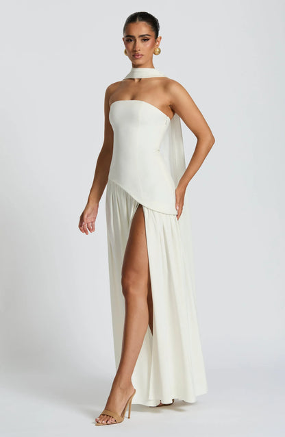 Robe Maxi Maliyah — L'Élégance Absolue pour les Femmes qui Osent Rayonner