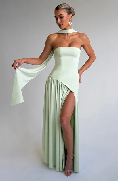 Robe Maxi Maliyah — L'Élégance Absolue pour les Femmes qui Osent Rayonner